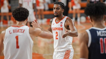 Kentucky Faces Clemson in Tense College Basketball Clash