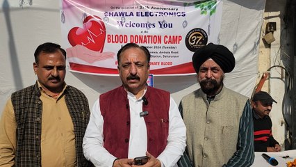 एचटीसी और चावला इलेक्ट्रॉनिक्स में लगाया ब्लड कैंप