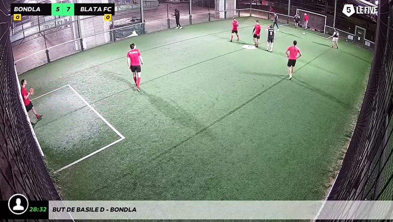But de Basile D - Bondla