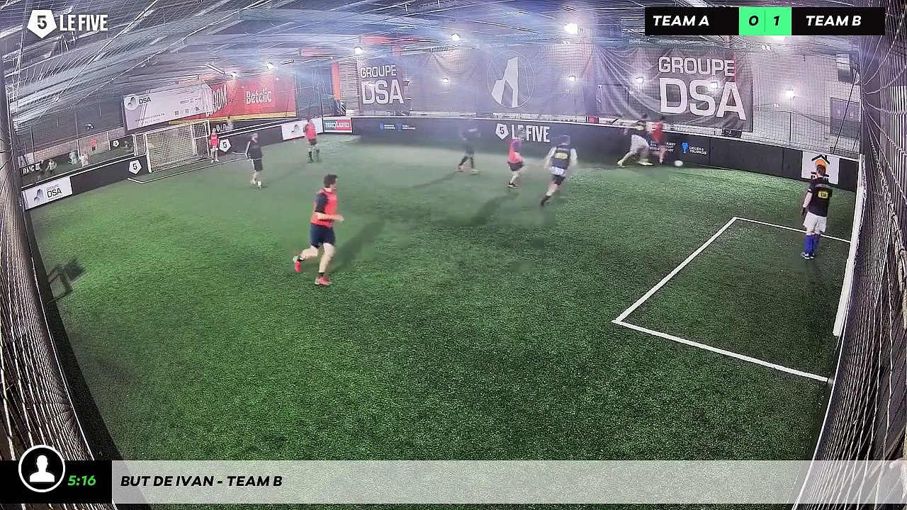 But de Ivan - Team B