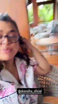 Preta Gil recebe beijo de O Kannalha após visita em casa; confira