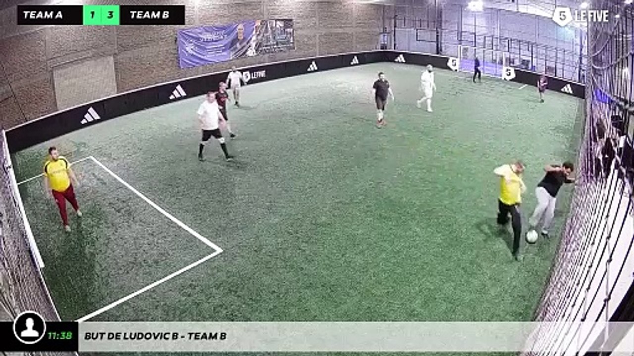 But de Ludovic B - Team B