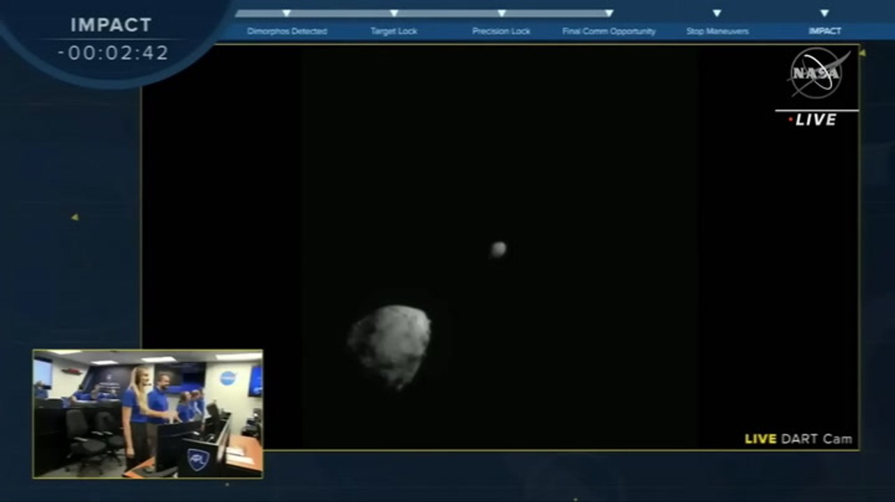 Bam NASA's Dart Spacecraft Slams Into Moonlet In Asteroid System ...