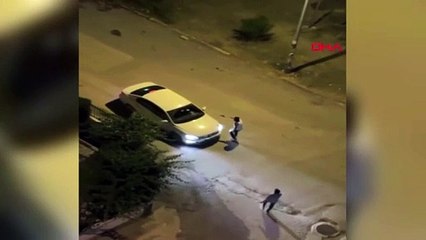 Adana'da siteye silahlı baskın!