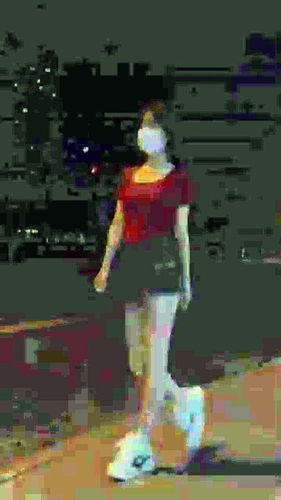 夜曲一响 多少人的青春回忆#前奏一响拾起多少人的回忆 #散步舞 #边走边跳