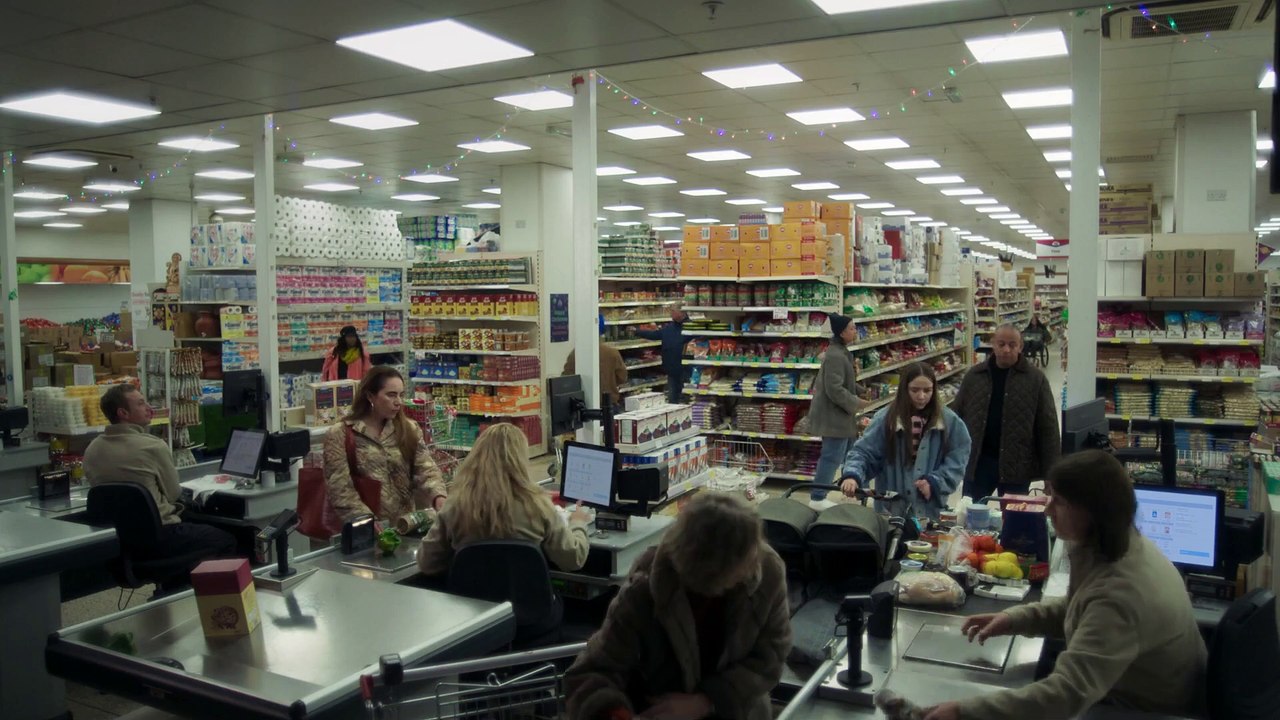 Locations revealed: People in need across Northern Ireland can get free mobile data from O2 stores to stay connected this Christmas and beyond