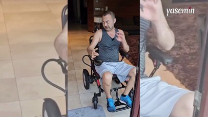 Serdar Ortaç tekerlekli sandalyesini paylaştı: Tüm hayatımı kolaylaştırıyor