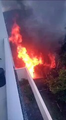 Incêndio no bairro Flor de Nápolis, em São José