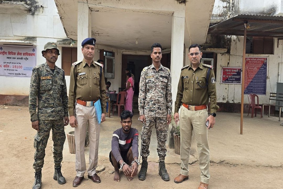 पुलिस हिरासत से भागा फरार आरोपी हुआ गिरफ्तार