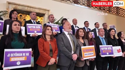DEM Parti Kayyum Atamalarına Tepki İçin TBMM'de Oturma Eylemi Düzenledi