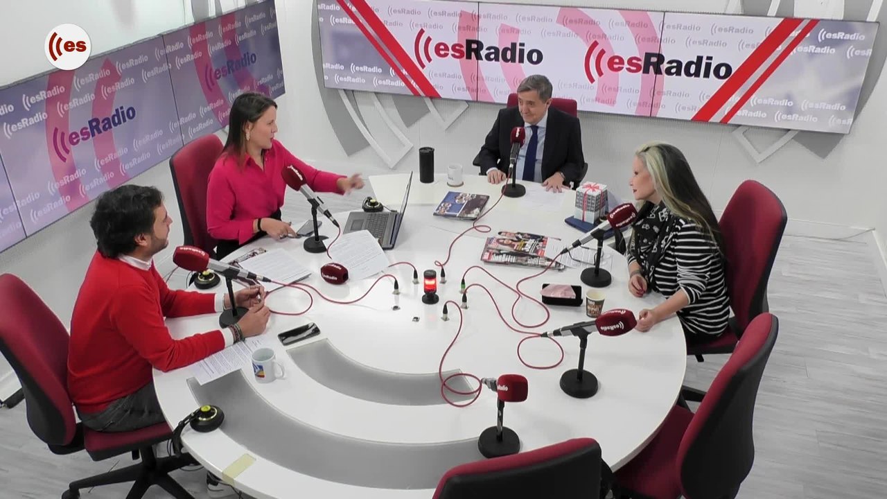 Crónica Rosa: Casillas y María José Suárez llevarían un mes