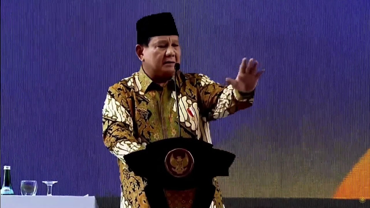 Prabowo Minta Pejabat Hemat Biaya Perjalanan Dinas- Bisa untuk Perbaiki Sekolah hingga Makan Bergizi Gratis