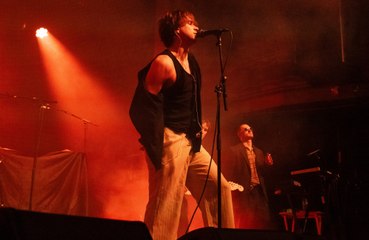 UKロックバンドのスポーツ・チーム、USツアー初日に強盗被害