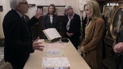 Gesso, Jill Biden riscopre le sue radici siciliane