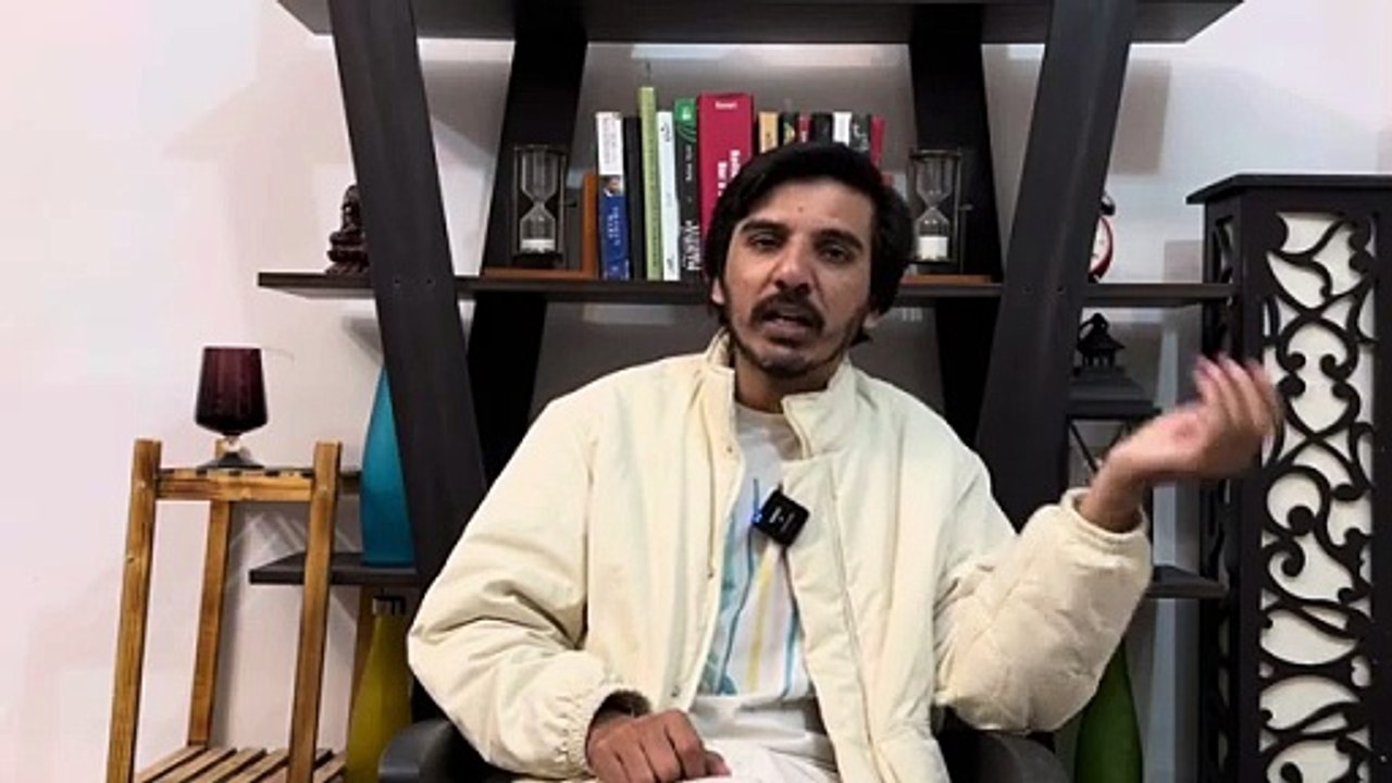 EXCLUSIVE_ Establishment efforts for a deal with Imran Khan_ PM Shehbaz Sharif can go home_(360P)