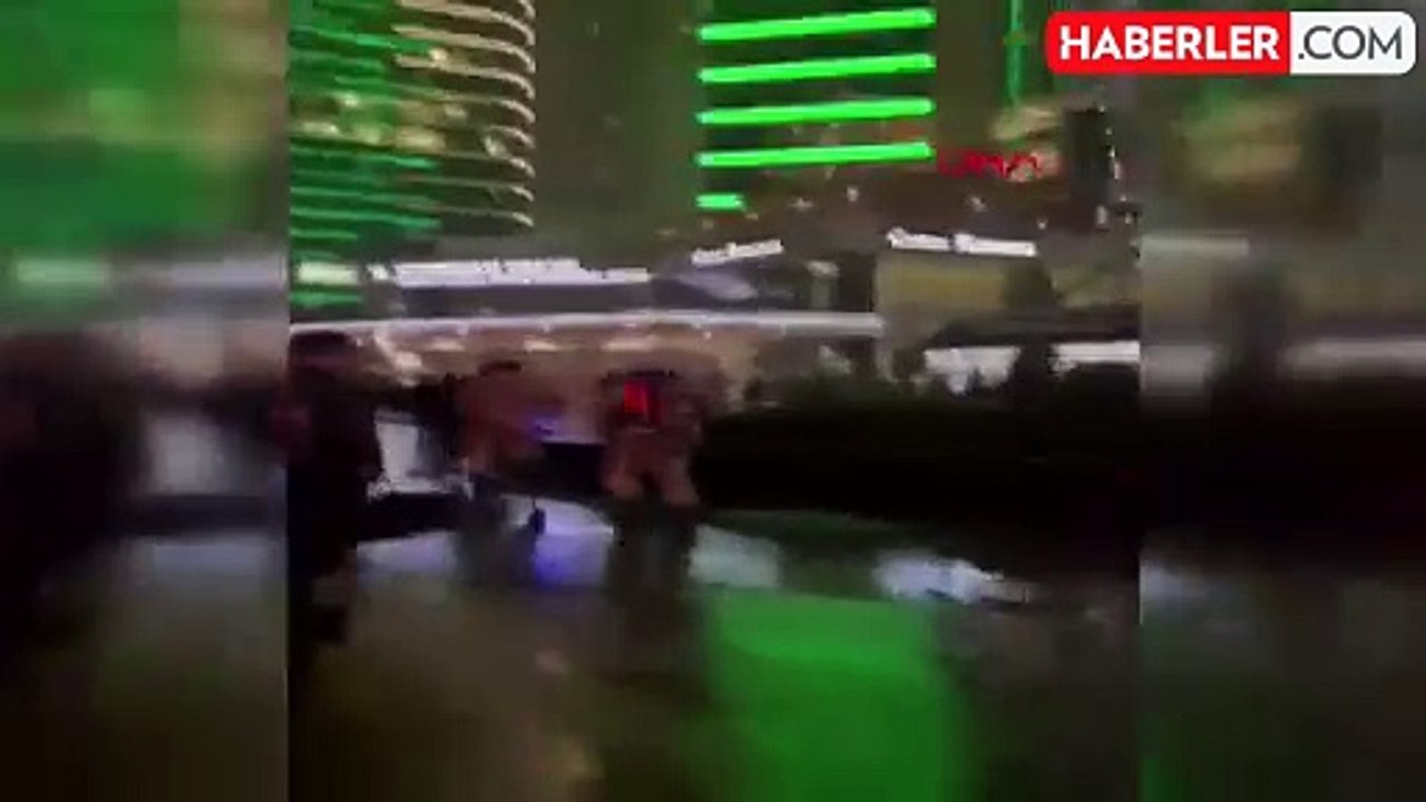 Özdilek AVM'de yangın söndü mü, Özdilekpark İstanbul'da SON DURUM ne?