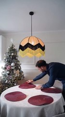 Paso a paso: así decora Asraf Beno su mesa para las comidas navideñas junto a Isa Pantoja