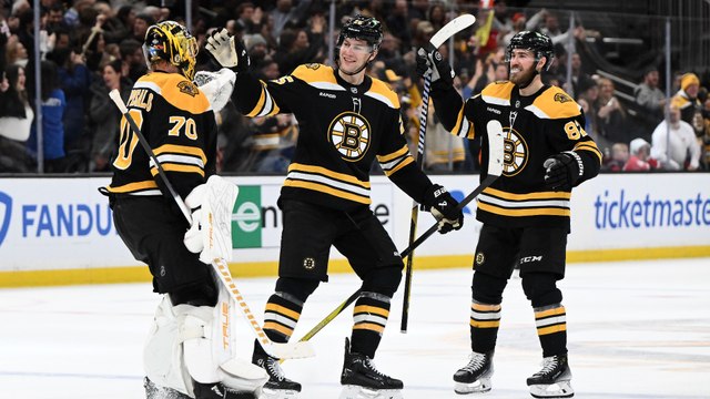 Wednesday's NHL Game Analysis: Bruins vs. Blackhawks & More!