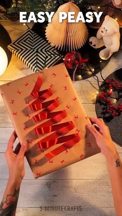 Easy Christmas package hacks 🎄