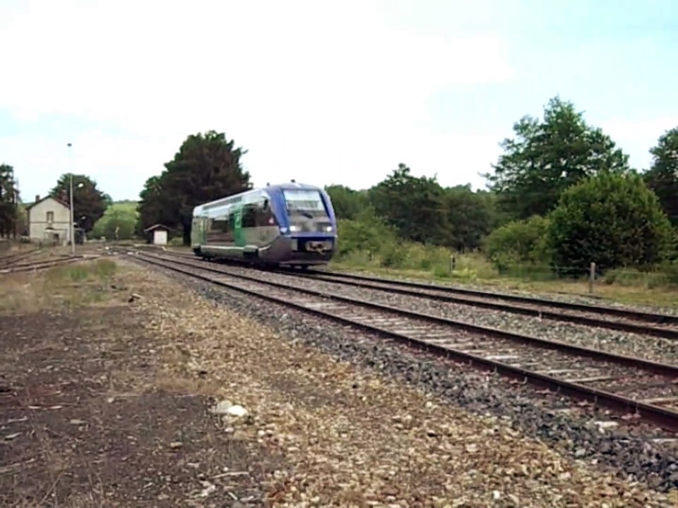 Gare de LA MIOUZE-ROCHEFORT ‐ X 73500, sillon du Ventadour, 22.06.2014- HervéALLAIN63