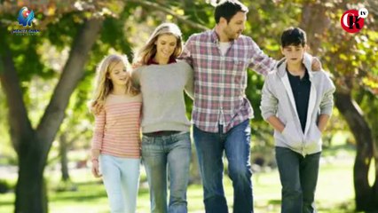 ¿Por qué los Padres No Pueden Ser Amigos de sus Hijos? / Sana Mente