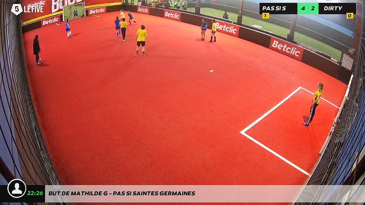 But de Mathilde G - Pas Si Saintes Germaines