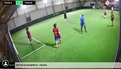 But de Alexandru D - Team B