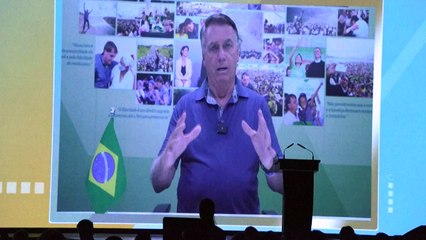 Bolsonaro agradece Milei por recepção a apoiadores condenados pelo 8/1