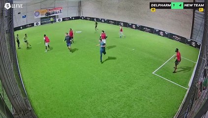 DELPHARM - NEW TEAM 04/12 à 20:47 - Football La Fabrique caméra (LeFive Orléans Ingré)