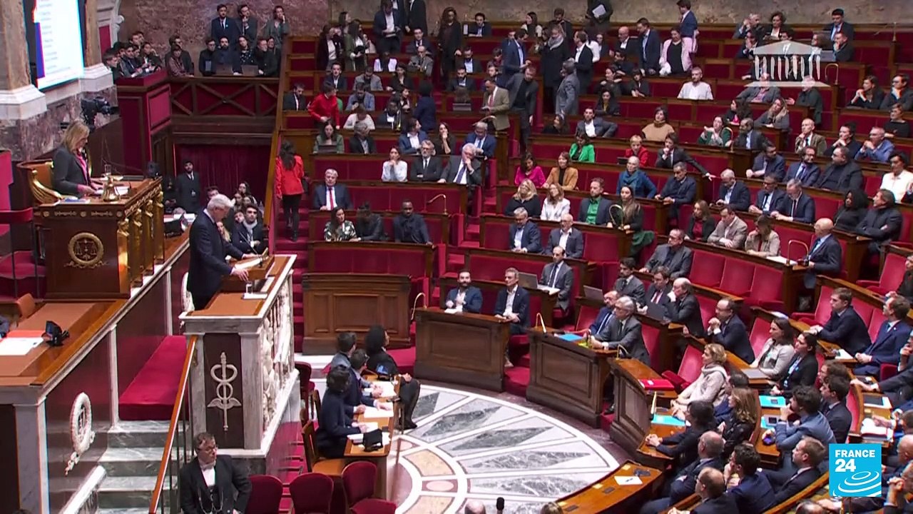 Francia: Michel Barnier es destituido tras intentar forzar aprobación de presupuestos