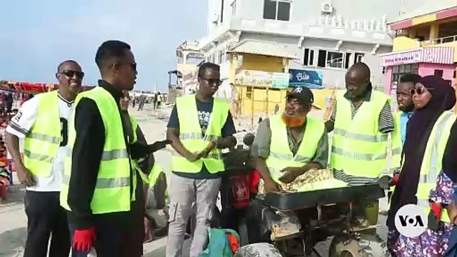 Somali Youths Honored for Beach Cleanup Efforts
