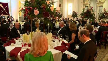 Emir of Qatar delivers speech at Mansion House dinner