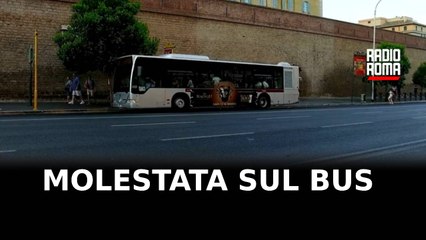 Molestata sul bus mentre va a scuola, arrestato aggressore