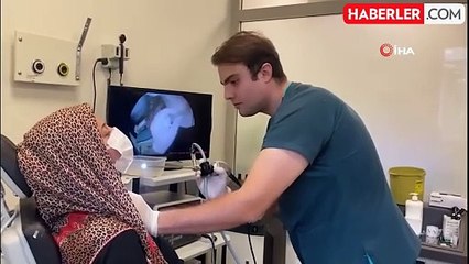 Birecik'te Kadının Boğazındaki İğne Ameliyatla Çıkarıldı