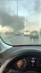 حريق بالطريق السريع