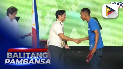PBBM, namahagi ng 1,200 na titulo at 13,500 CoCRoms sa mga magsasaka sa Soccsksargen