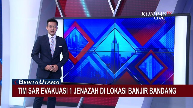 Detik-Detik Tim SAR Evakuasi Pria Meninggal di Lokasi Banjir Bandang Sukabumi