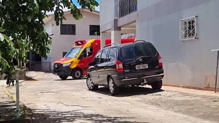 Com suspeita de fratura nas costelas, idoso é socorrido pelo Siate na Rua Vitória