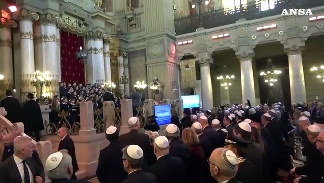 Il presidente Mattarella al Tempio Maggiore di Roma
