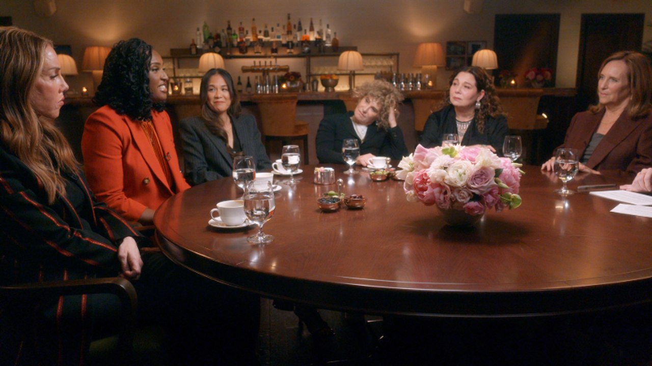 Amy Pascal, Lucy Fisher, Mary Parent, Monique Walton, Samantha Quan and Tessa Ross at the THR Producers Roundtable | THR Video