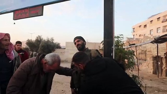 Después de Alepo, los rebeldes toman la ciudad siria de Hama