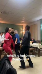 When we play, this is how they have fun.