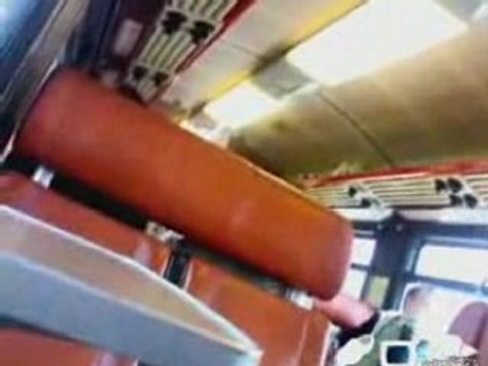 conducteur laisse le micro allumer