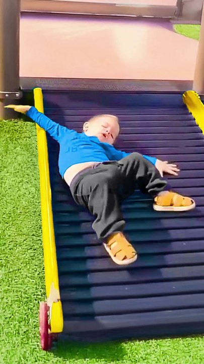 NICHT LACHEN Challenge, sonst VERLOREN 🤐😂