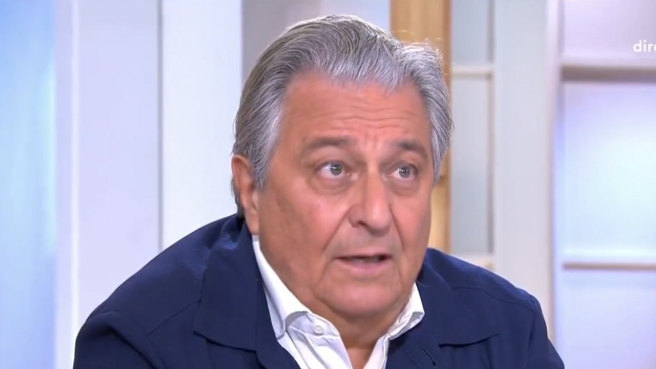 Ému,  Christian clavier rend un hommage bouleversant à Michel Blanc : “Il y a une chose unique entre nous”