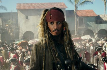 Johnny Depp pode retornar à franquia Piratas do Caribe após ser afastado pela Disney