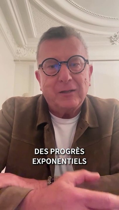 Dans une vidéo postée sur Instagram, l’animateur de C8 Pascal Bataille révèle pour la première fois être atteint d’un cancer du poumon depuis 2 mois et se battre: "Ce combat je suis sûr que je vais le gagner car j’ai le moral"