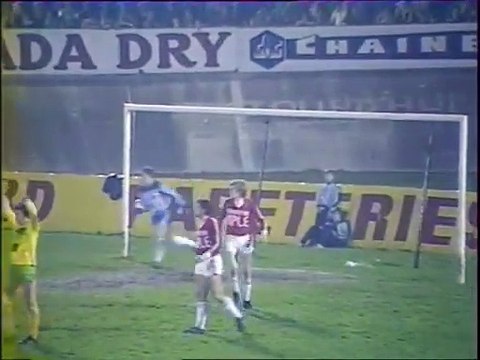 VALENCIENNES - NANTES - 1981 - SAISON 1980/1981 -