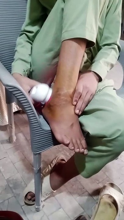 Laser therapy treatments for pain