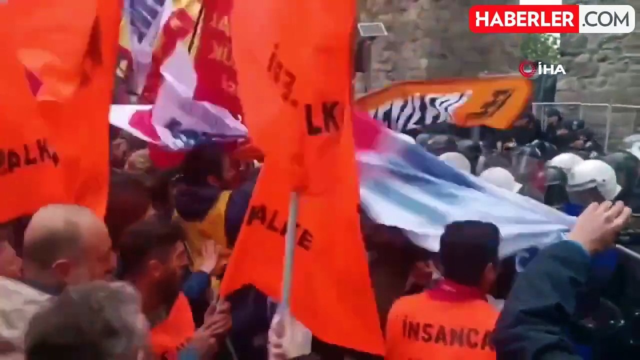 1 Mayıs'ta Terör Propagandası İddiasıyla Yargılanan 17 Sanık Beraat Etti